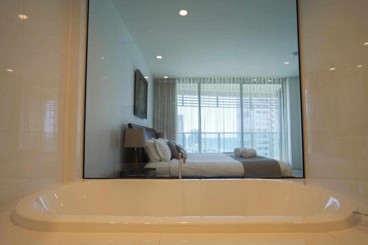 Apartment Oracle Broadbeach - Amazing Ocean Views!